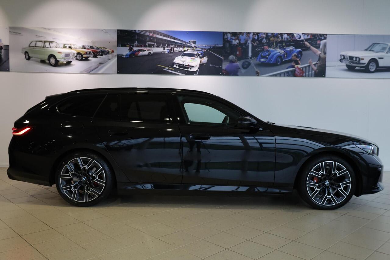 BMW 5-SERIE Touring 530e M Sportpakket Pro | Comfortstoelen | Bowers & Wilkins | Elektr. Trekhaak | Ekris Selection