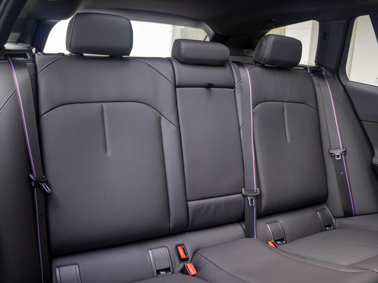 BMW 5-SERIE Touring 520i | M Sportpakket | M Sportpakket Pro | Innovation Pack | Travel Pack | Showroom Selection