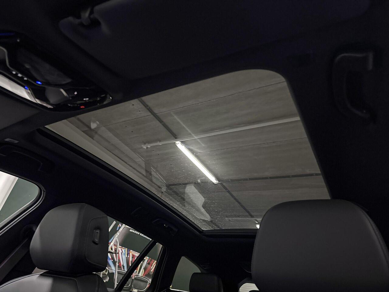 BMW 5-SERIE Touring 550e xDrive | M-Sport Pro | Travel Pack | Innovation Pack | Comfort Pack | Driving Assistant Professional | Parking Assistant Plus | Bowers&Wilkins | Comfort Access | Trekhaak