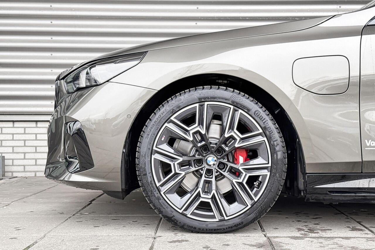 BMW 5-SERIE Touring 530e