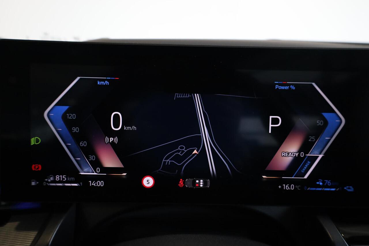 BMW 5-SERIE Sedan 530e M Sport Pro | Bowers & Wilkins | Panoramadak | Comfortstoelen | Ekris Selection