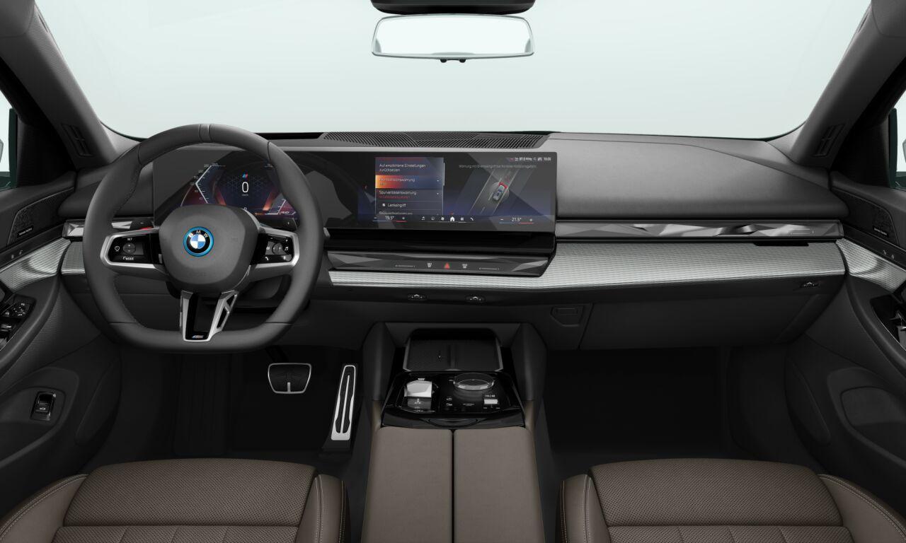 BMW 5-SERIE Touring M Sport Edition | M Sportpakket Pro | Innovation Pack | Panoramadak