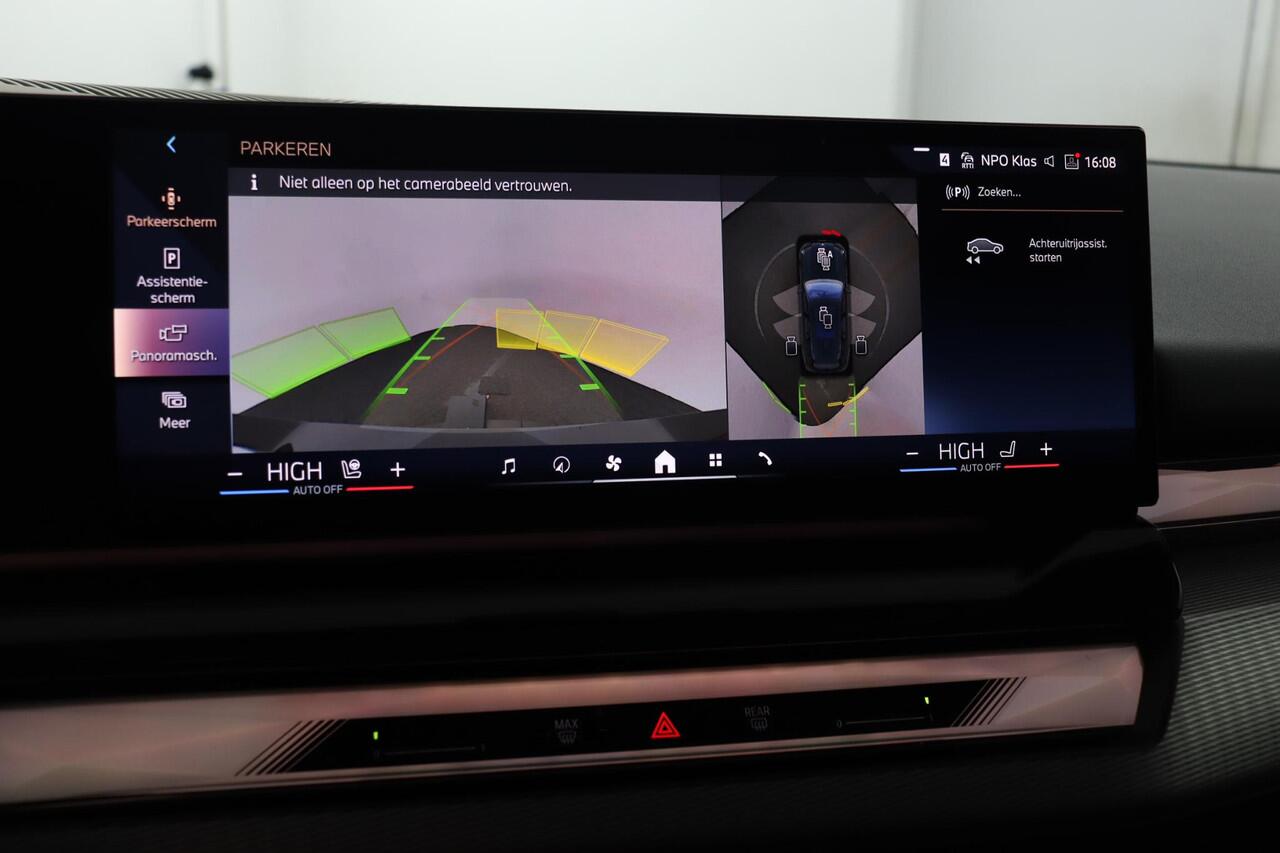 BMW 5-SERIE Touring 530e M Sport Edition | M Sportpakket Pro | Innovation Pack | Trekhaak | Panoramadak | Harman-Kardon | Driving Assistant Plus