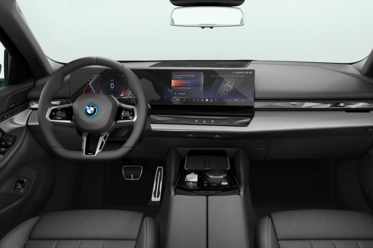BMW 5-SERIE Touring 530e M Sport Edition | M Sportpakket Pro | Trekhaak