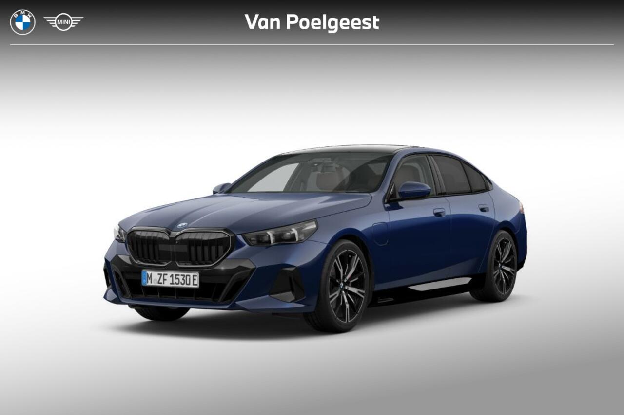 BMW 5-SERIE Sedan 530e M Sport Edition | M Sportpakket Pro | Innovation Pack | Travel Pack | Comfort Pack | Trekhaak
