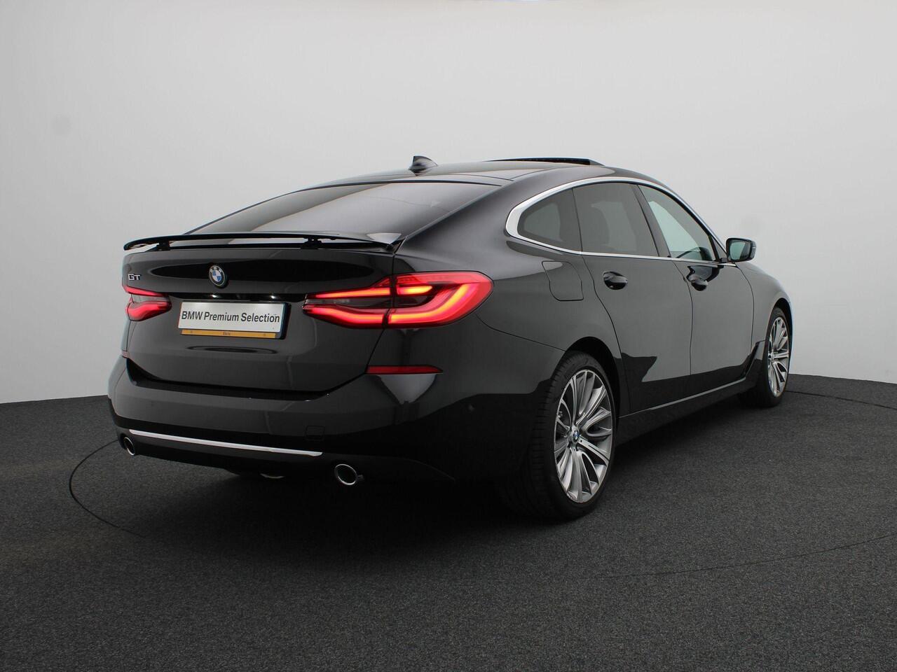 BMW 6-SERIE Gran Turismo 630i High Executive | Luxury Line | Audio Media Pack | Safety Pack | BMW Personal CoPilot Pack | Comfort Access | Soft Close | Trekhaak | Panoramadak | Stoelventilatie | Head-Up Display | Harman Kardon | 20''