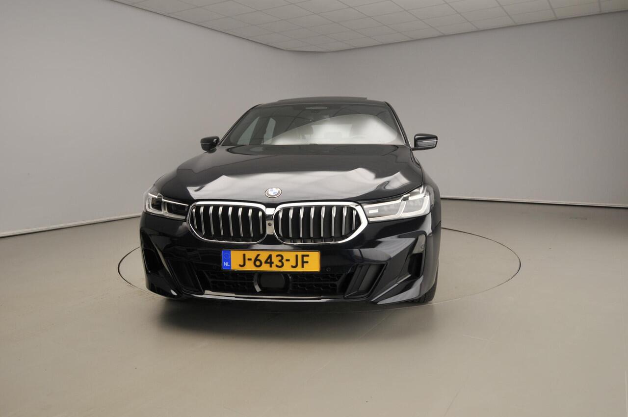 BMW 6-SERIE Gran Turismo 630i | M-Sportpakket | Laserlicht | Leder | Navigatie | Schuifdak | Active cruise | DAB | Harman-kardon sound | Alu 20 inch