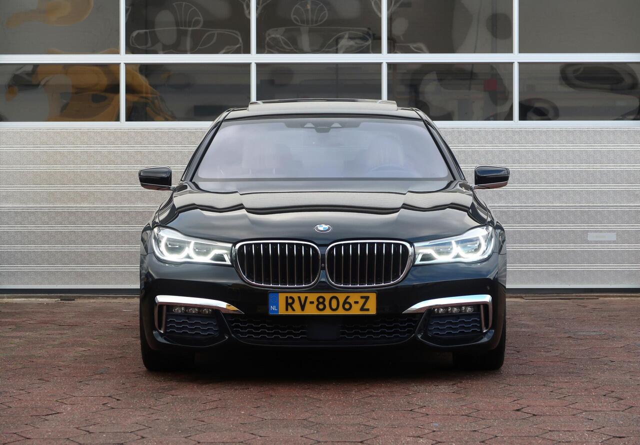 BMW 7-SERIE 740Ld xDrive High Executive M-PAKKET/ MASSAGE/ PANO/ DEALER OND/ VOL!