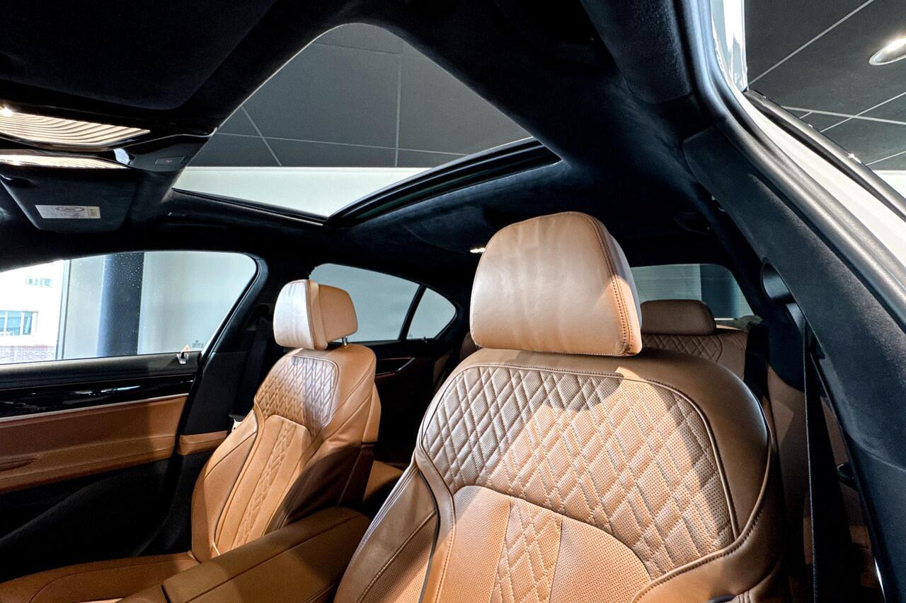 BMW 7-SERIE 750i xDrive High Executive | Glazen schuif-/kanteldak | Harman Kardon | Stoelventilatie |