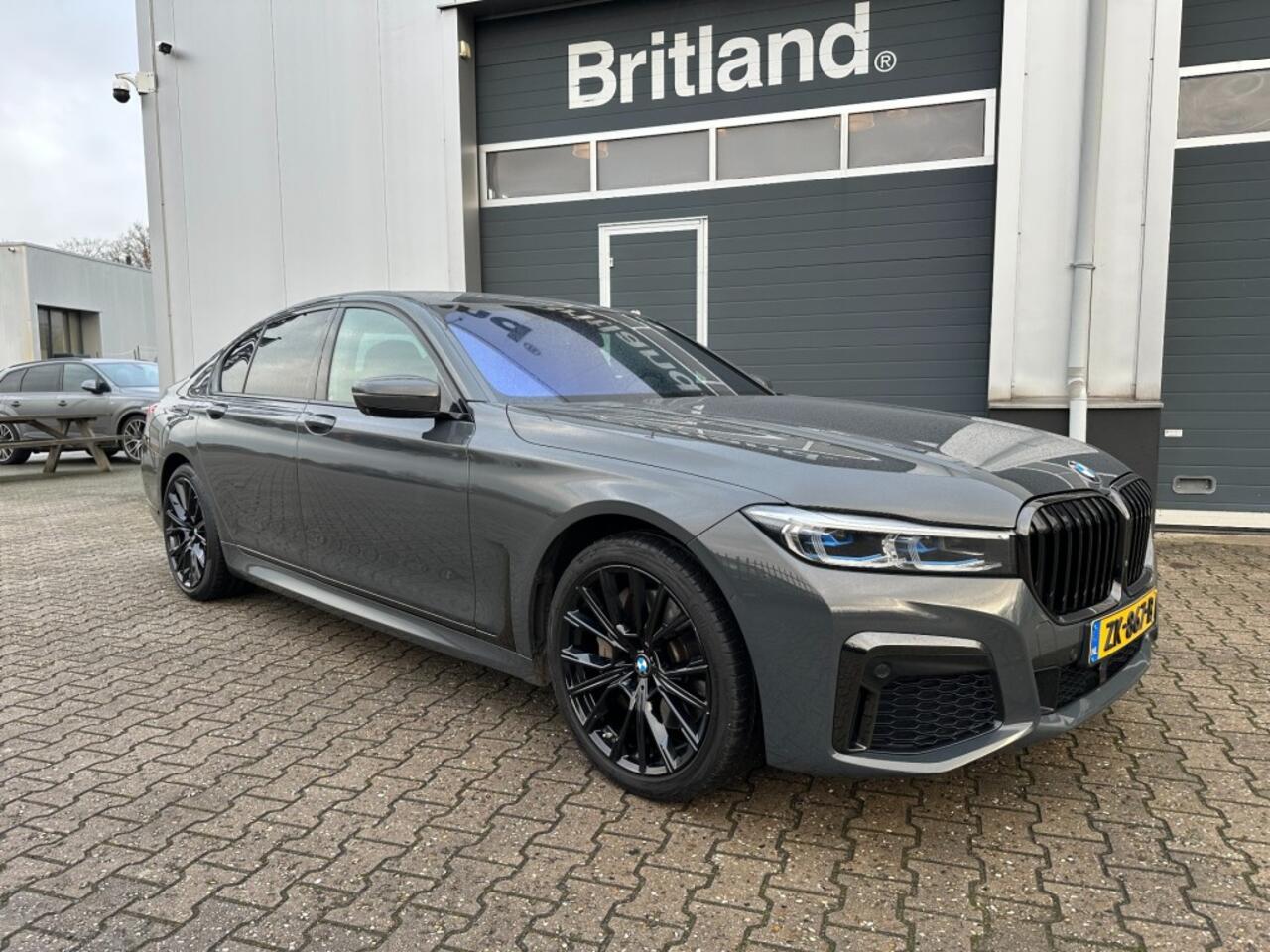 BMW 7-SERIE 745e M-sport 2019 BTW *NL auto *Adaptive *Luchtvering *360gr camera