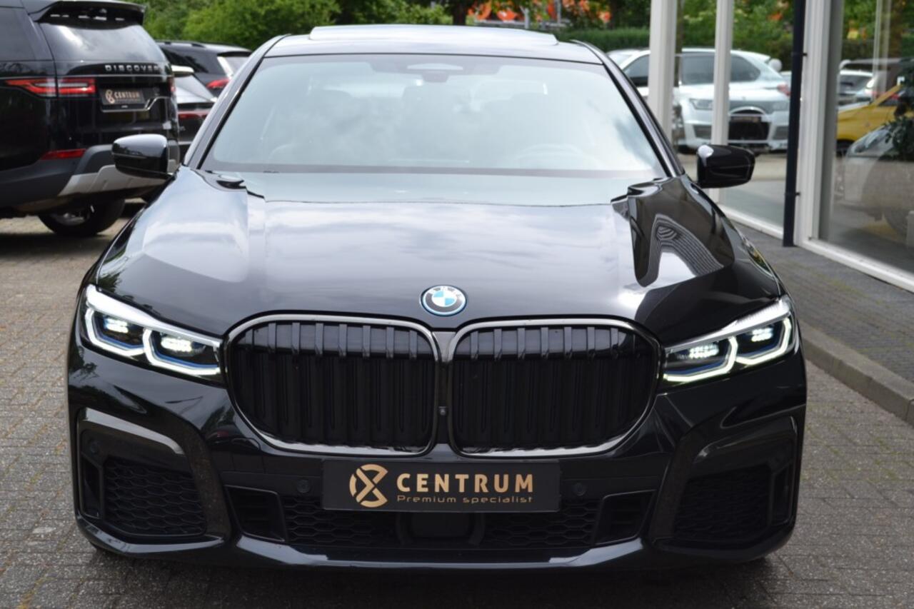 BMW 7-SERIE 745 M SPORT - Pano - Acitve steer - Vol