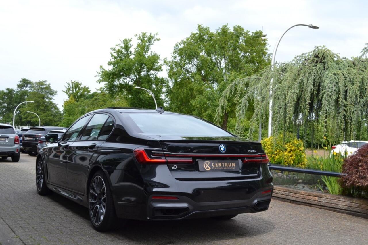 BMW 7-SERIE 745 M SPORT - Pano - Acitve steer - Vol