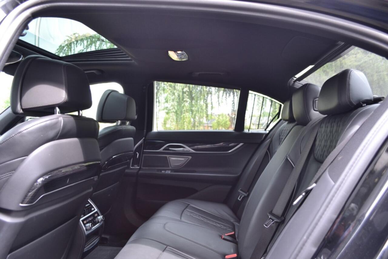 BMW 7-SERIE 745 M SPORT - Pano - Acitve steer - Vol