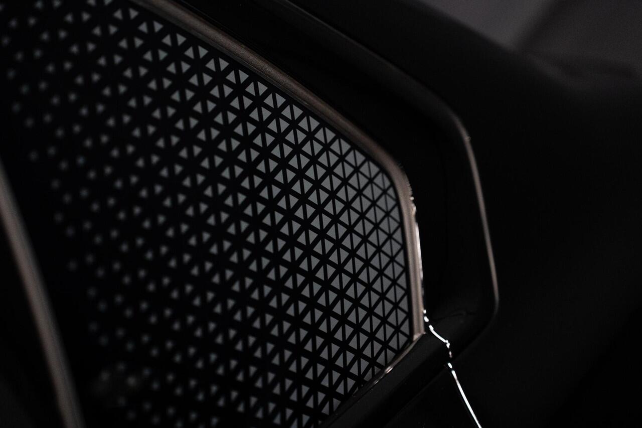 BMW 7-SERIE 740d xDrive *M-Sport Pro / Bowers & Wilkins / Panorama / HUD / Surround View / Standverwarming*