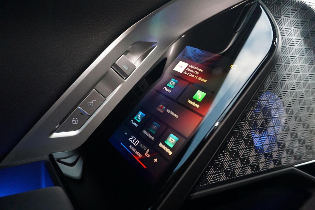 BMW 7-SERIE 750e xDrive Executive Drive Pro | M Sportpakket Pro | Sky Lounge | Connoisseur Pack | Bowers & Wilkins