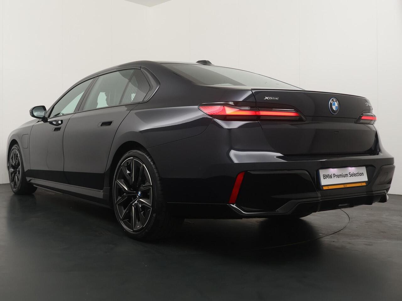 BMW 7-SERIE 750e xDrive | M Sportpakket Pro | BMW Individual Interior | Innovation Pack | Executive Pack | Connosseur Pack