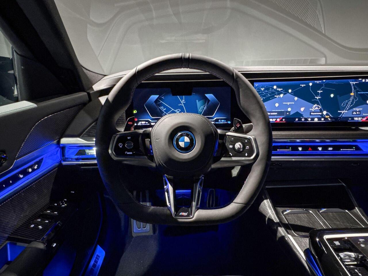 BMW 7-SERIE M760e xDrive