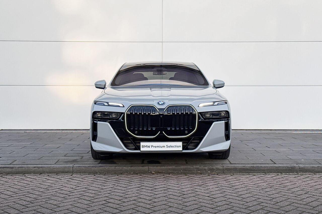 BMW 7-SERIE 750e xDrive