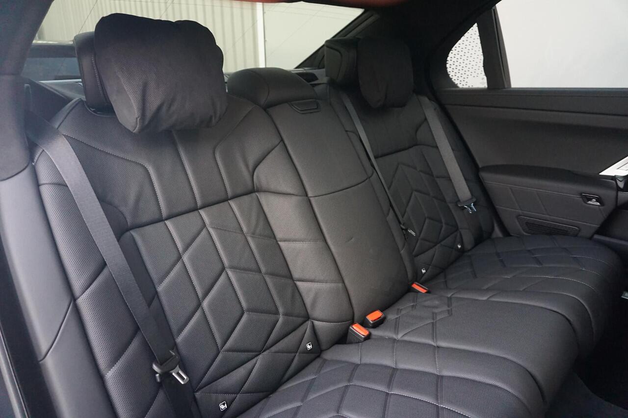 BMW 7-SERIE 750e xDrive Executive Drive Pro | M Sportpakket Pro | Sky Lounge | Connoisseur Pack | Bowers & Wilkins | Ekris Selection