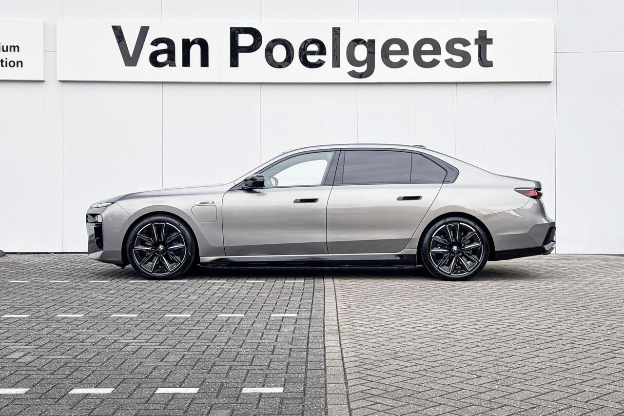 BMW 7-SERIE M760e xDrive Executive Pack | M Sport | Exclusive Lounge