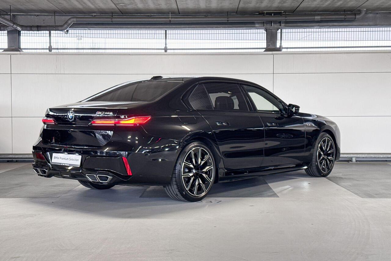 BMW 7-SERIE M760e xDrive