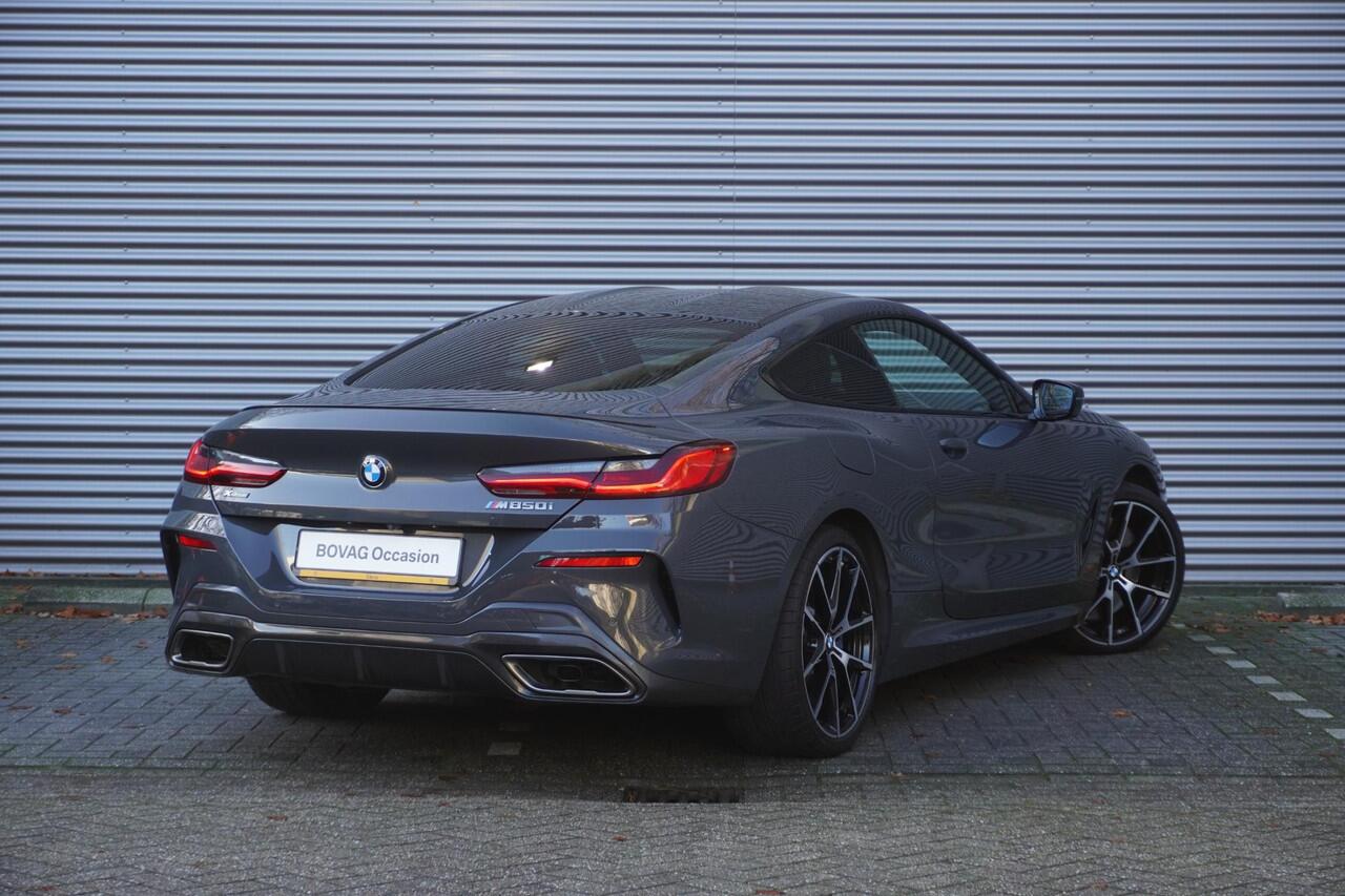 BMW 8-SERIE Coupé M850i xDrive High Executive | Audio Media Pack | BMW Personal CoPilot Pack | Adaptief M Onderstel Professional | Carbon fibre dak | Driving Assistant Professional
