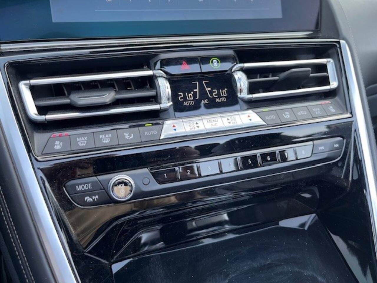 BMW 8-SERIE 840D XD. CABRIO HIGH EXE. M-SPORTPAKKET - BOWENS en WILKINS