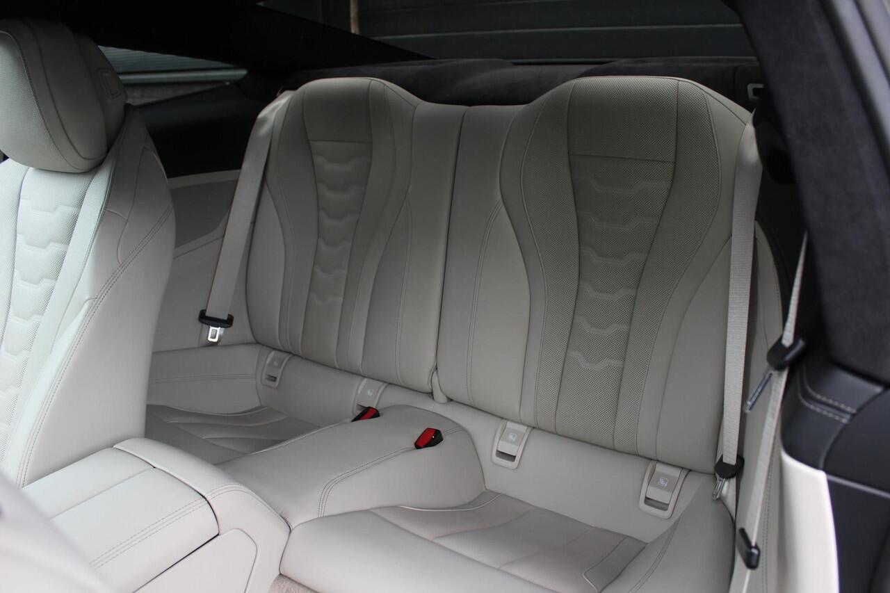 BMW 8-SERIE 840i M Sport | Individual | Alcantara | Laser