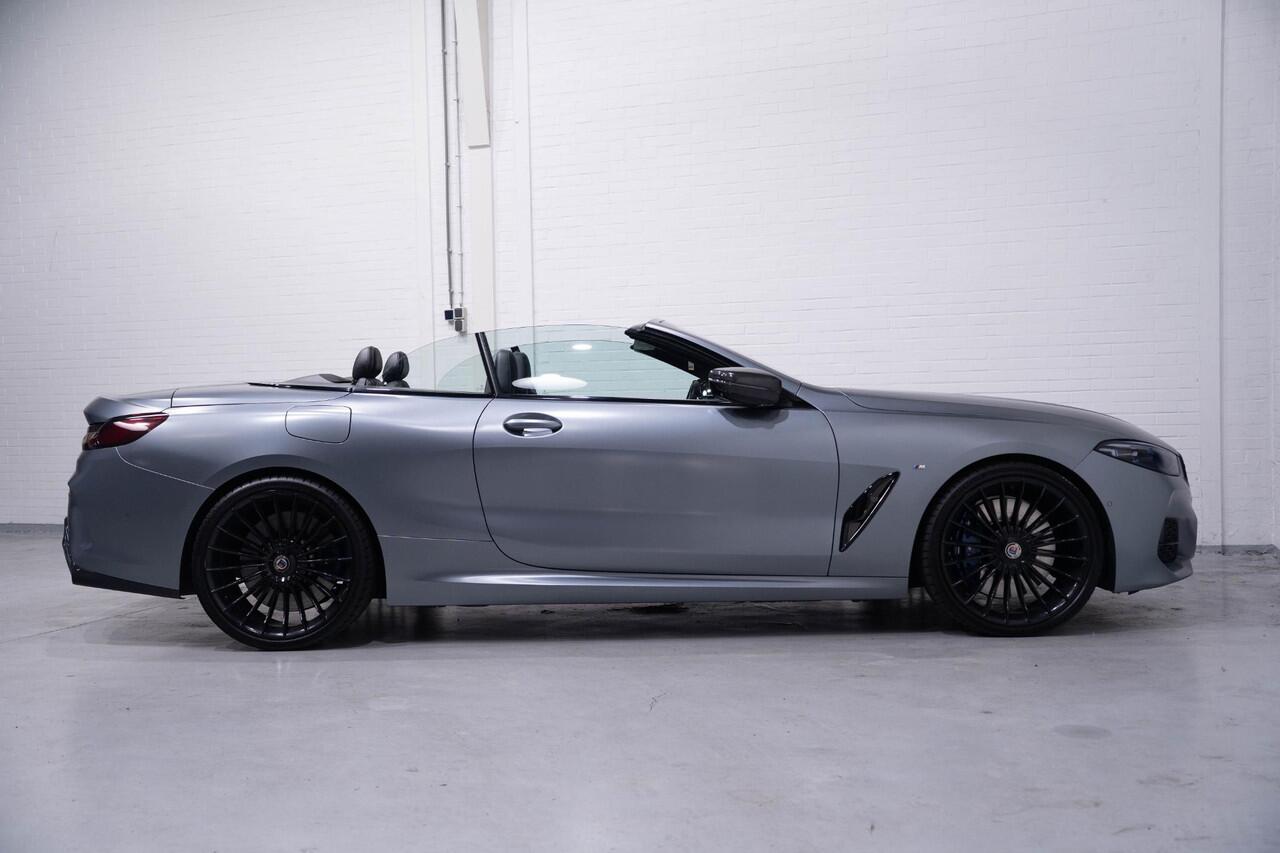 BMW 8-SERIE 840d xDrive High Executive HUD DAB Harman-Kardon Softclose driving-assist nachtzicht warmte-comfort pakket connected-service aircollar apple-carplay Frozen Bleustone met carbon inleg 21"LMV M-Pakket