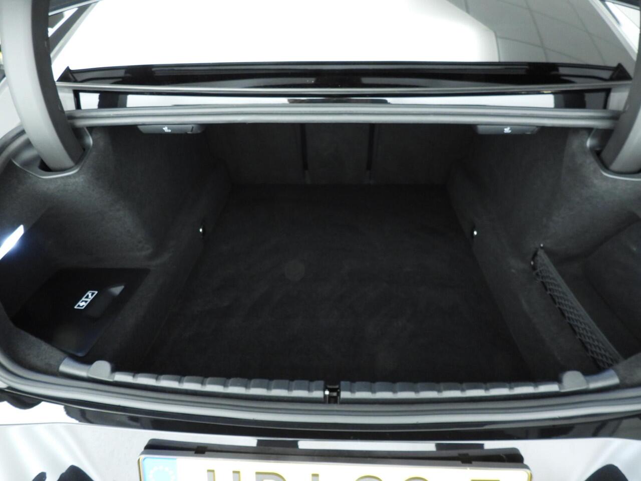 BMW 8-SERIE Gran Coupé 840i | M-Sportpakket | Laserlicht | Leder | HUD | Schuifdak | Elektr. zetels | Active cruise contole | DAB | Alu 19 inch