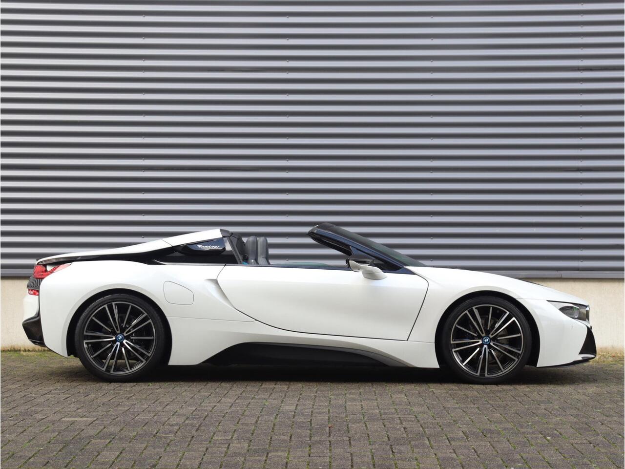 BMW I8 Roadster | High Executive | Harman Kardon | Head-Up | Comfort Access | Apple Carplay | Camera | 20'' LMV