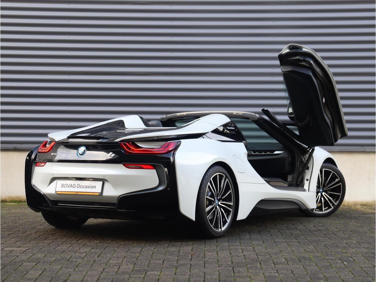 BMW I8 Roadster | High Executive | Harman Kardon | Head-Up | Comfort Access | Apple Carplay | Camera | 20'' LMV
