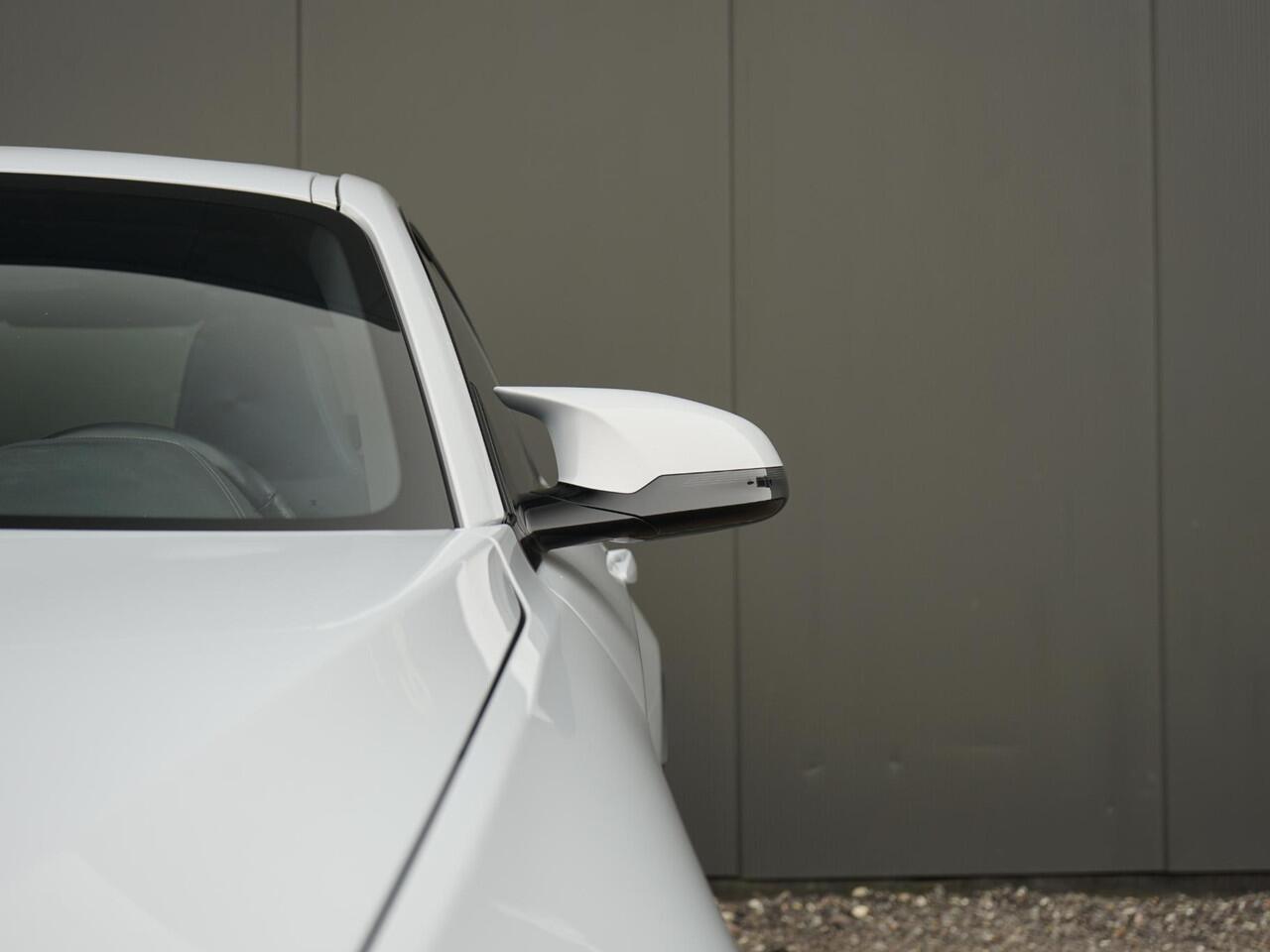 BMW M2 2-serie Coupé DCT Competition Nieuwstaat/ Dealeronderh. / Pano / M sportstoel / Memory / Harman/Kardon / Driving assist / Carplay / Glascoating