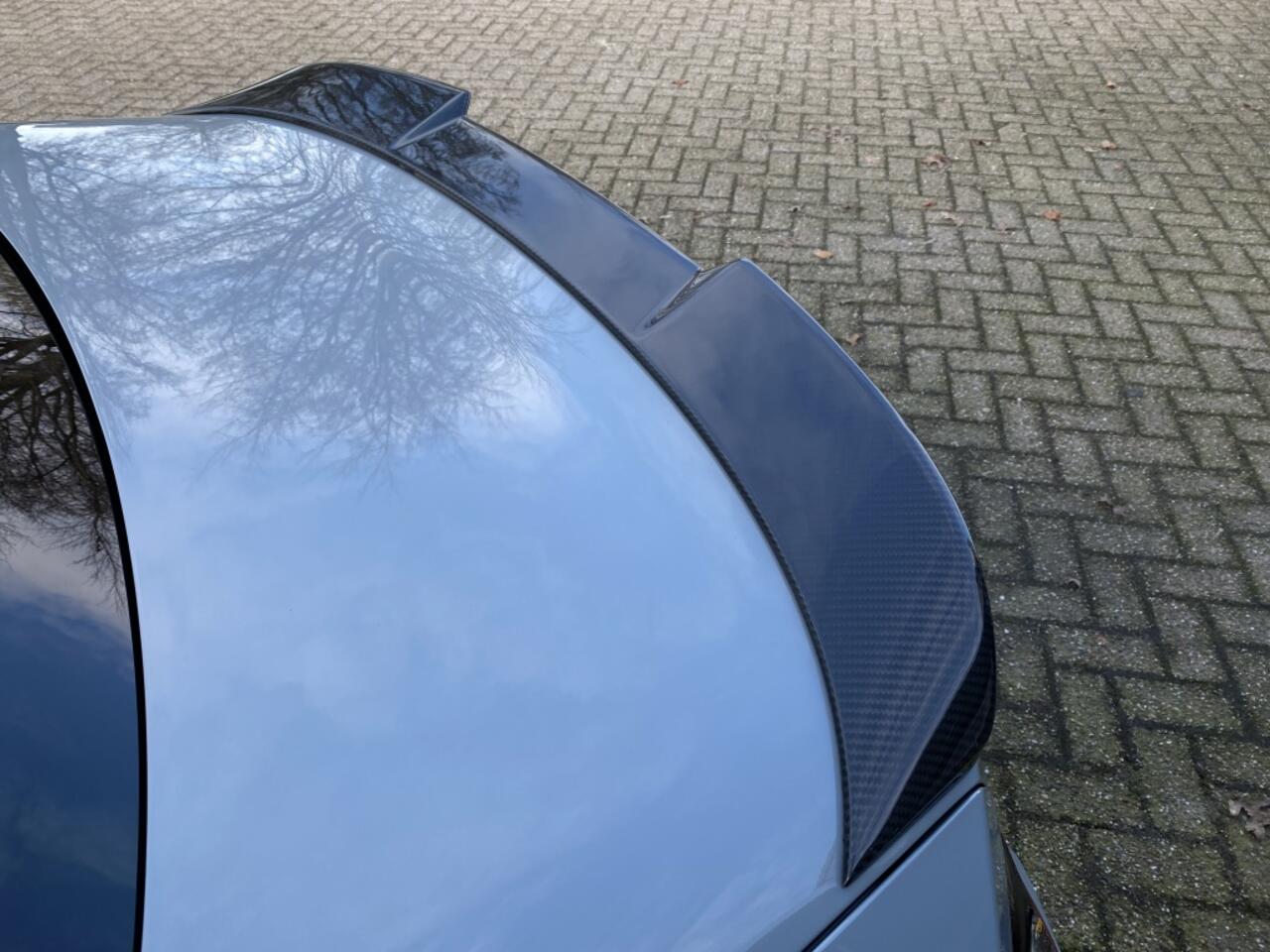 BMW M2 Akrapovic / Carbon /H&K /Head-Up/ M-Zetels+Memo/ 19-Inch/ Led