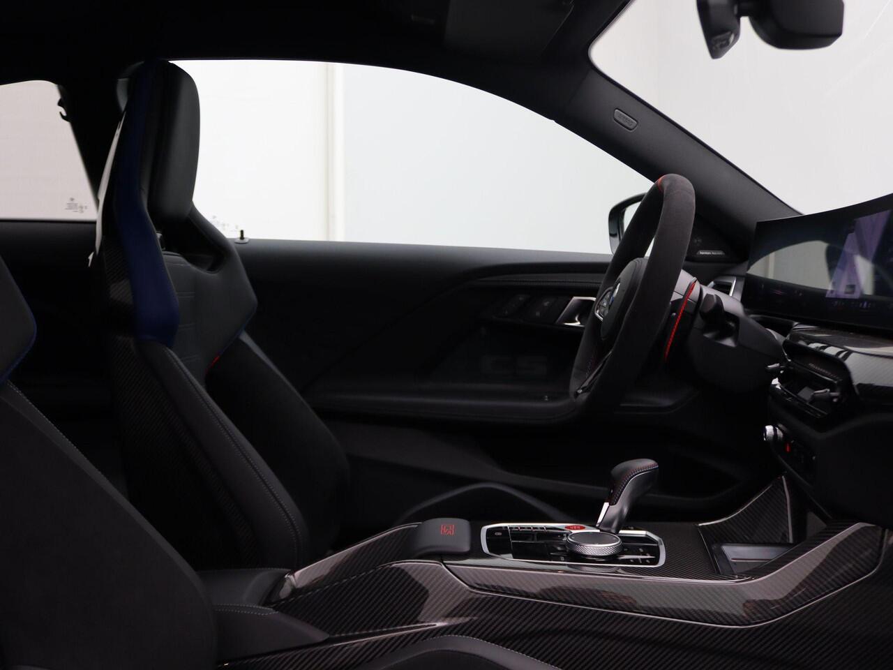 BMW M2 CS M Driver's Pack | Keramische Remmen | M Drive Professional | Carbon Dak | M Sportdifferentieel