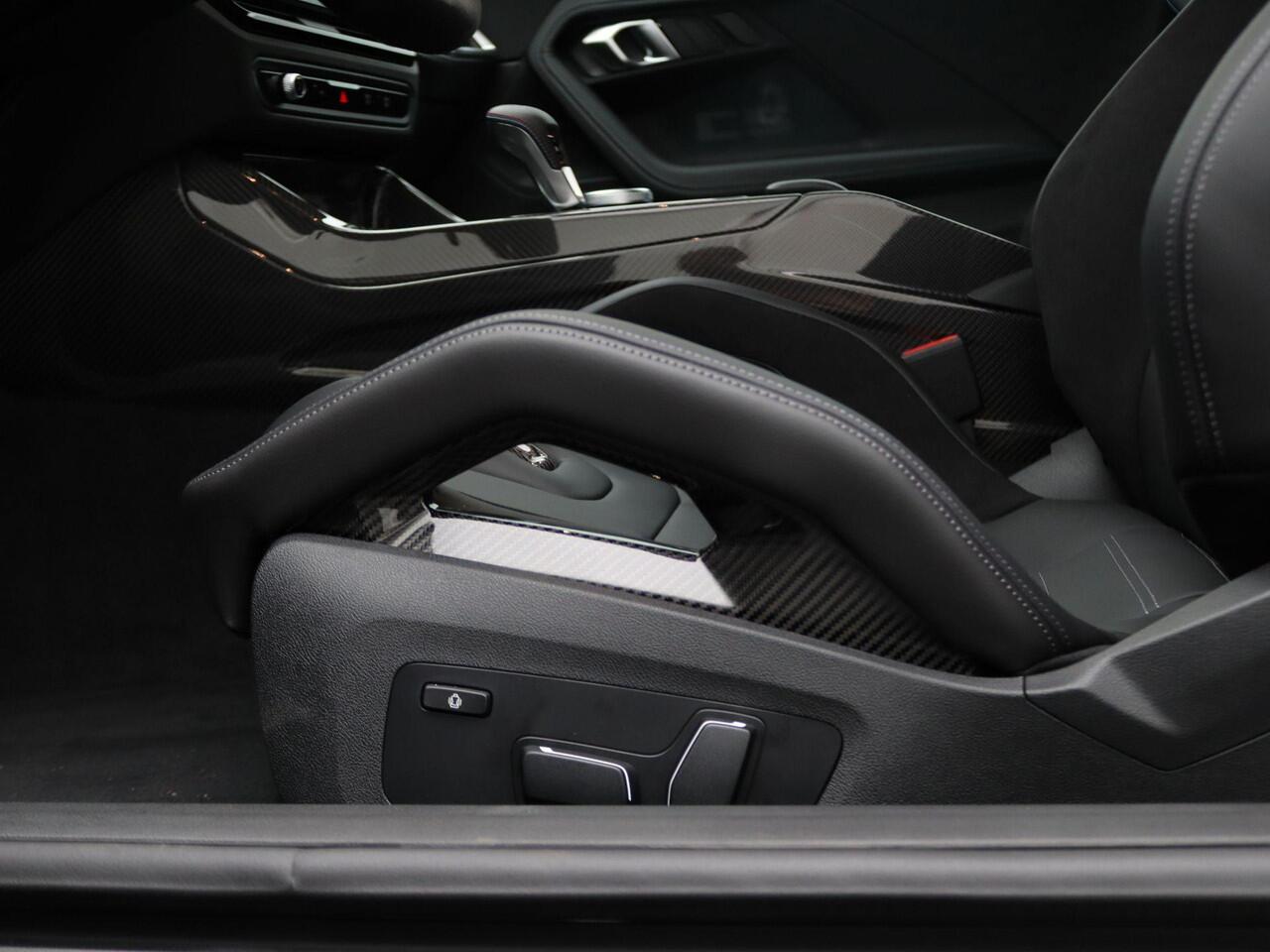 BMW M2 CS M Driver's Pack | Keramische Remmen | M Drive Professional | Carbon Dak | M Sportdifferentieel