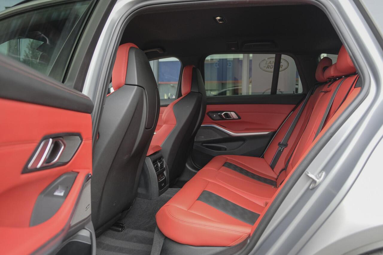 BMW M3 Touring Competition 510pk xDrive Widescreen Frozen grey *BTW* Head-up Adaptive cruise CSL grille 21" LMV