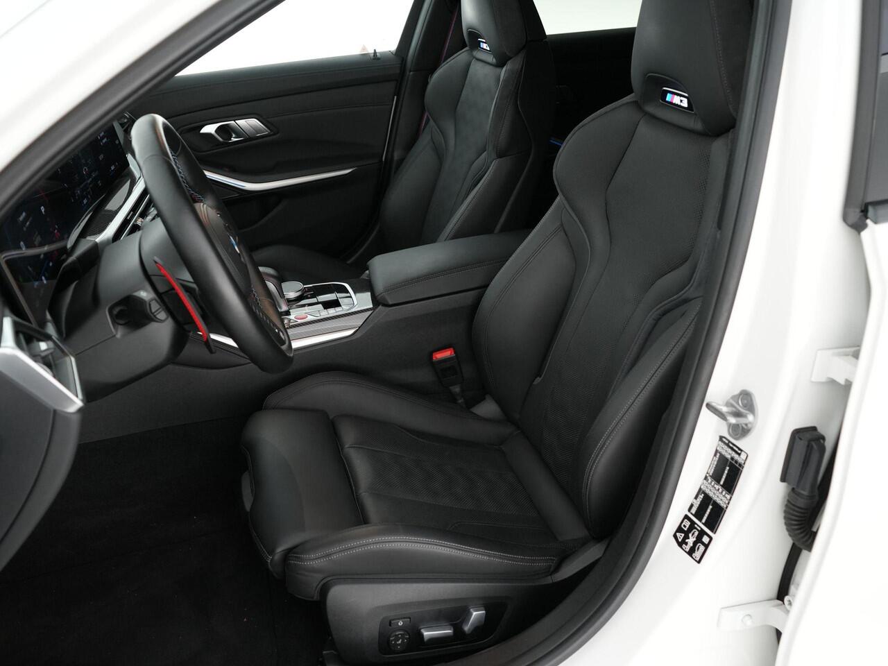 BMW M3 Touring xDrive Competition |incl BTW|Track Pack|M-Performance parts|Frozen White|Laser|21 inch Frozen Bronze velgen|eerste eigenaar|Nederlandse auto|keramische remmen|