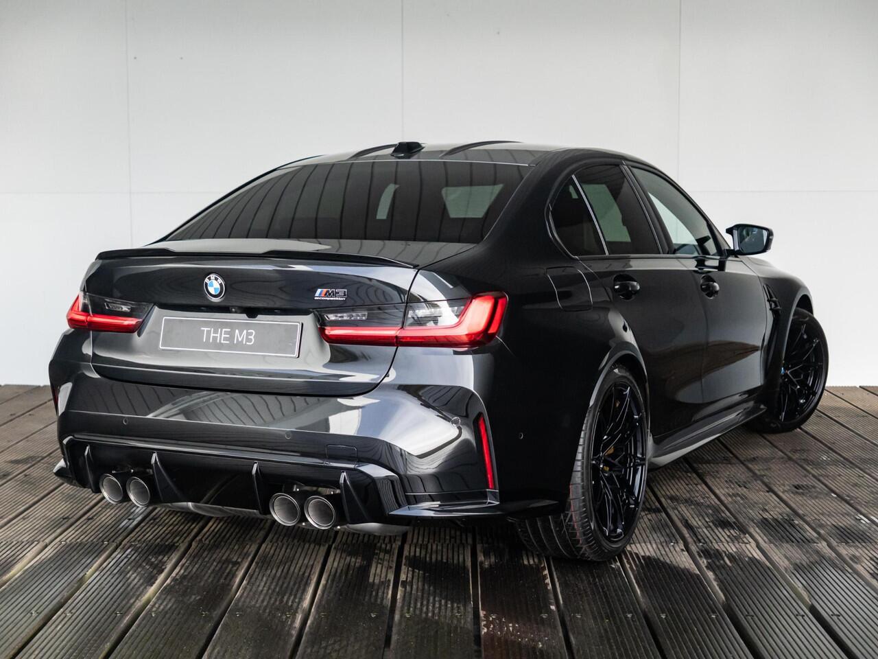 BMW M3 Sedan xDrive | M Driver's Pack | | M Drive Professional | M Carbon-keramische remmen | M Carbon kuipstoelen