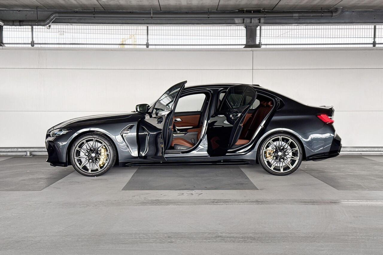 BMW M3 Sedan xDrive Competition | Selections