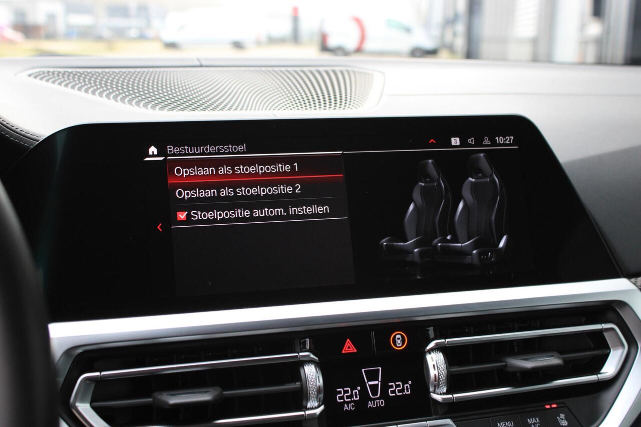 BMW M4 4-serie Coupé Competition Limerock Individual | Laser | Comfort Access | Memory | Driving Assistant Professional | HeadUp | HarmanKardon | Dealer Onderhouden