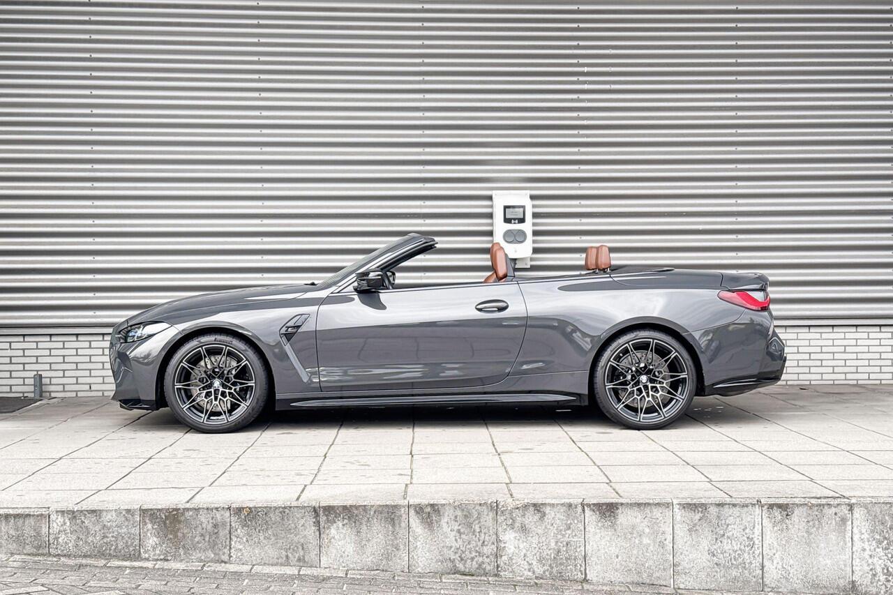 BMW M4 Cabrio xDrive Competition Safety Pack / Adaptief M Onderstel / Comfort Access / Stoelventilatie / Driving Assistant Professional / Laserlight / Head-Up Display / Harman Kardon