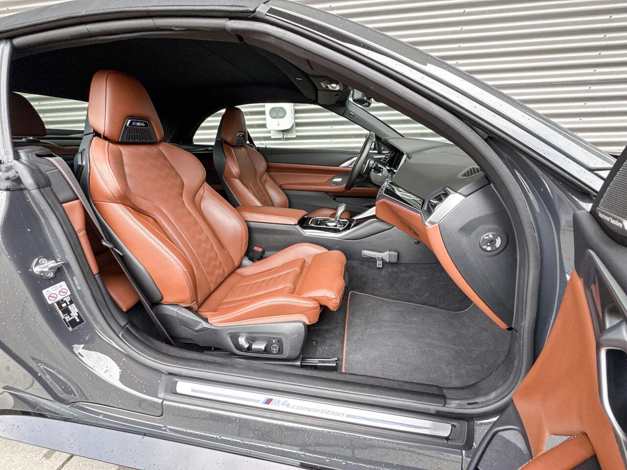 BMW M4 Cabrio xDrive Competition Safety Pack / Adaptief M Onderstel / Comfort Access / Stoelventilatie / Driving Assistant Professional / Laserlight / Head-Up Display / Harman Kardon