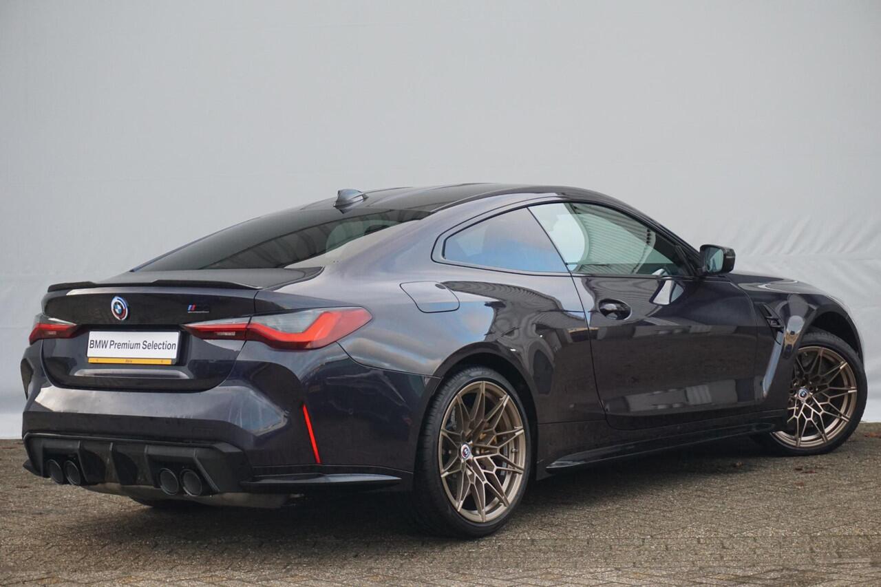 BMW M4 xDrive Competition Coupé Edition 50 Jahre / Race Track Pack / Driver's Pack / Harman Kardon / Head-Up Display