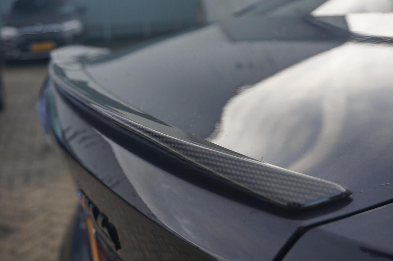 BMW M4 xDrive Competition Coupé Edition 50 Jahre / Race Track Pack / Driver's Pack / Harman Kardon / Head-Up Display