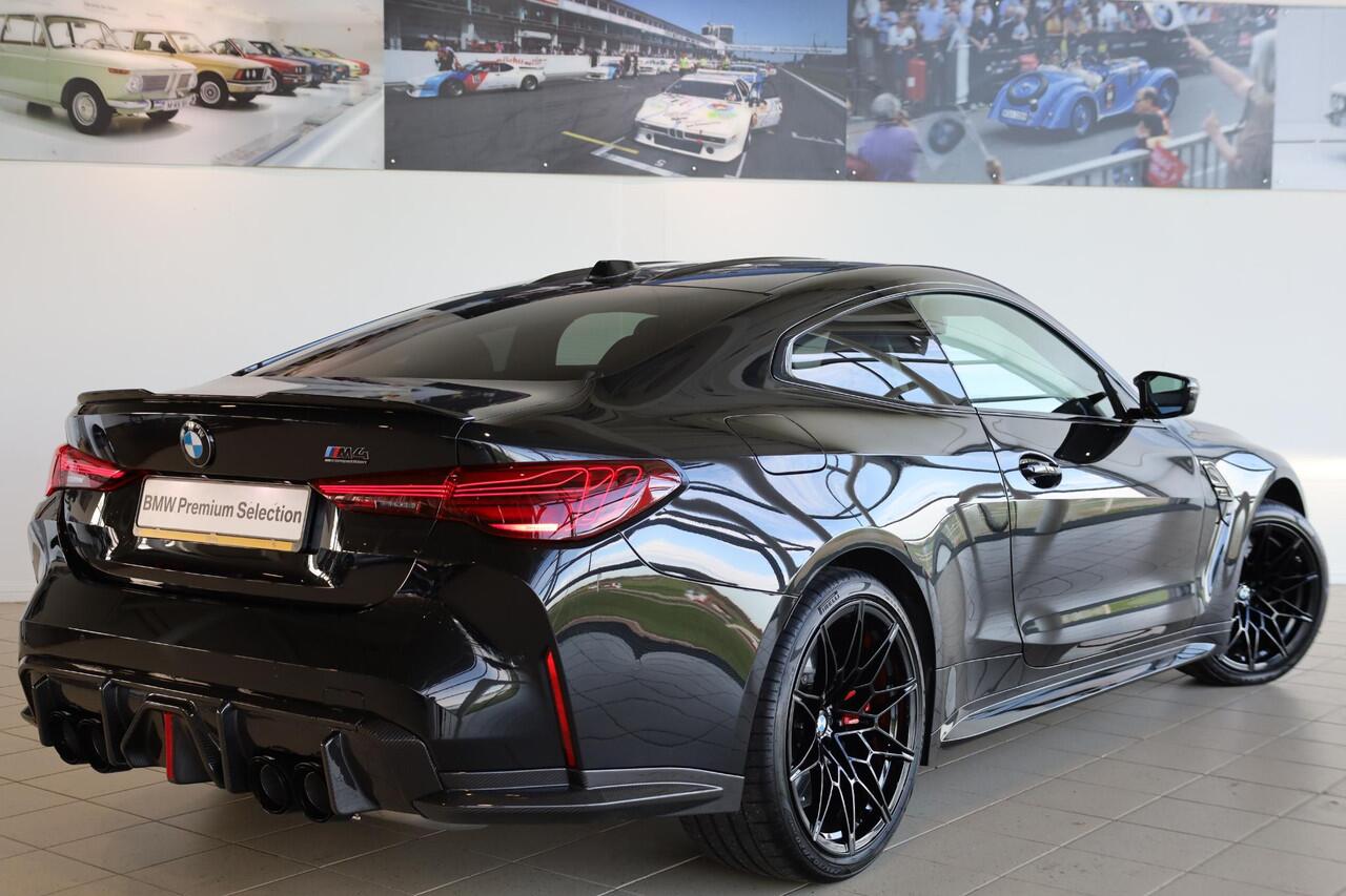 BMW M4 Competition xDrive Coupé | M Race Track Pack | Innovation Pack