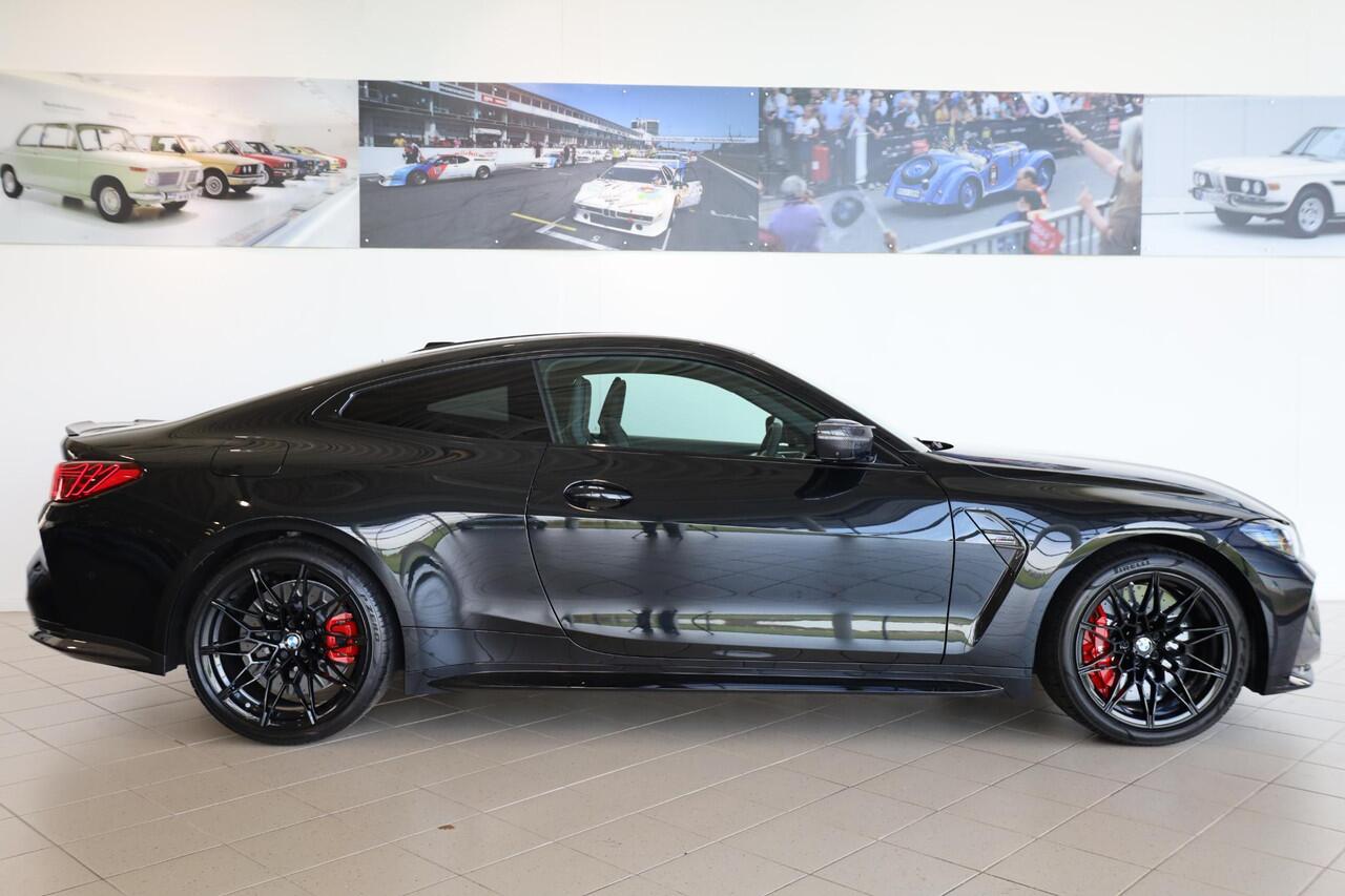 BMW M4 Competition xDrive Coupé | M Race Track Pack | Innovation Pack