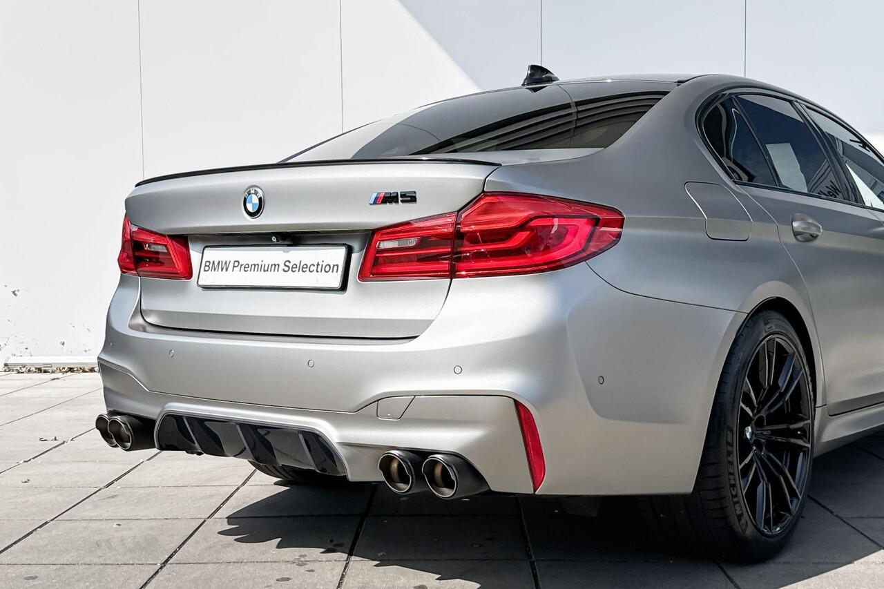BMW M5 Sedan xDrive Akrapovic uitlaatsysteem / PPF volledig / Harman Kardon / Lasers / Auto-pilot / Comfort Access / Selections