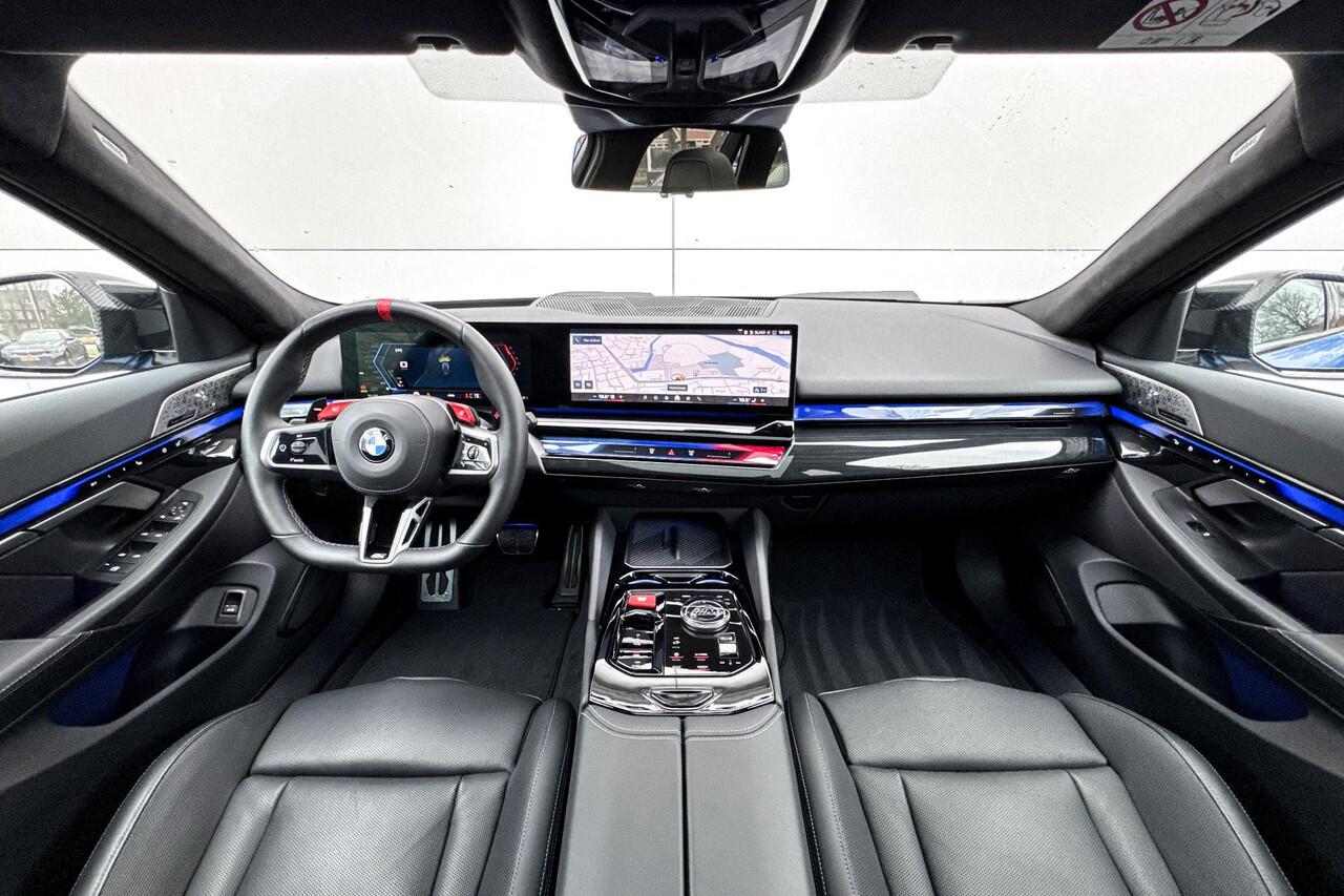 BMW M5 Touring M5 | M Carbon keramische remmen | Carbon pakket | Bowers & Wilkins | M Driver's Pack |