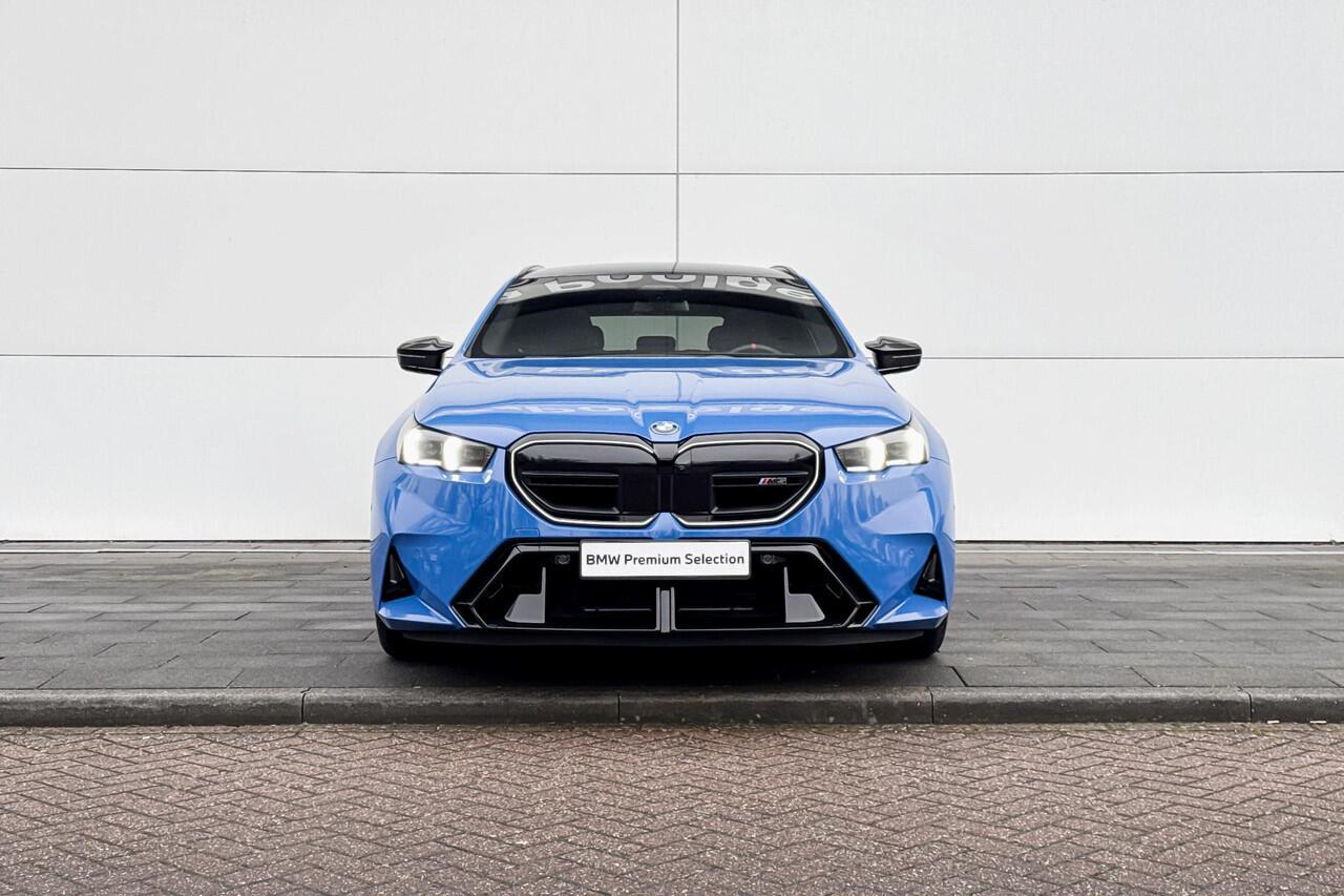 BMW M5 Touring M5 | M Carbon keramische remmen | Carbon pakket | Bowers & Wilkins | M Driver's Pack |